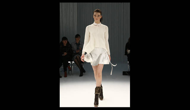 <strong>sacai｜サカイ</strong>  2011年秋冬コレクション速報　