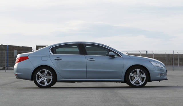 <strong>PEUGEOT 508｜プジョー 508</strong>　GT