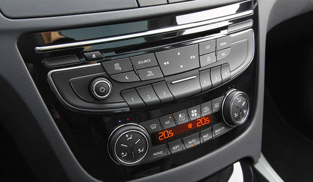 <strong>PEUGEOT 508｜プジョー 508</strong>