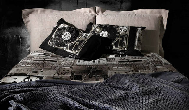 <strong>DIESEL｜ディーゼル</strong>｜ホームコレクション　「NEBULA FIVE BED」