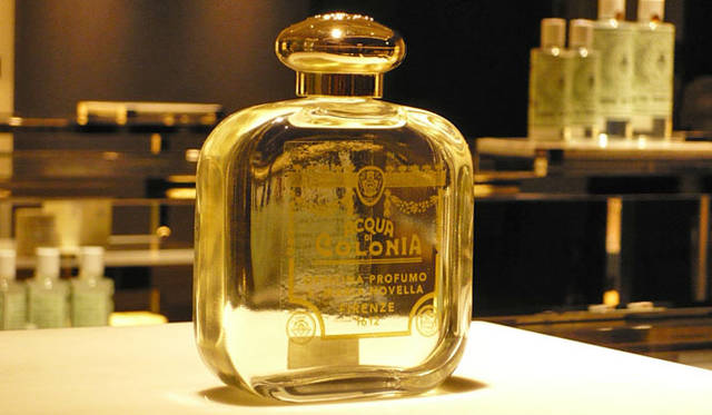 <strong>伊勢丹｜イセタンメンズレジデンス</strong>　オーデコロンの原点となった「王妃の水」の名で知られる「サンタ・マリア・ノヴェッラ」1万4700円