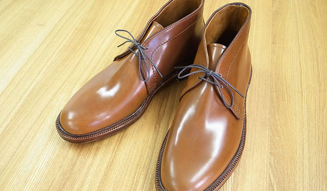 <strong>BARNEYS NEW YORK｜バーニーズ　ニューヨーク</strong>　「ALDEN」チャッカブーツ“WHISKY”カラー