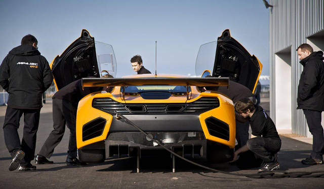 <strong>McLaren MP4-12C GT3｜マクラーレン MP4-12C GT3</strong>