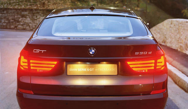 <strong>BMW5-Series Gran Turismo Trussardi｜BMW5シリーズ グランツーリスモ トラサルディ</strong>