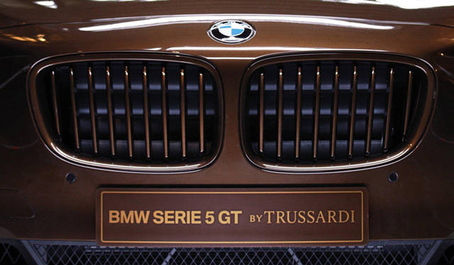 <strong>BMW5-Series Gran Turismo Trussardi｜BMW5シリーズ グランツーリスモ トラサルディ</strong>