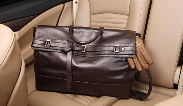 <strong>BMW5-Series Gran Turismo Trussardi｜BMW5シリーズ グランツーリスモ トラサルディ</strong>