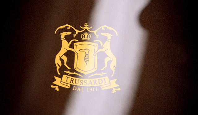 <strong>BMW5-Series Gran Turismo Trussardi｜BMW5シリーズ グランツーリスモ トラサルディ</strong>