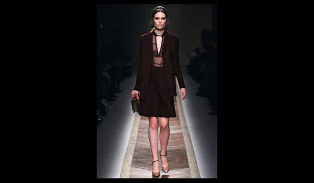 P04 <strong>VALENTINO|ヴァレンティノ</strong>  2011年秋冬コレクション速報