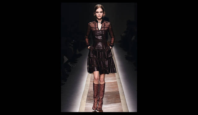 P22 <strong>VALENTINO|ヴァレンティノ</strong>  2011年秋冬コレクション速報