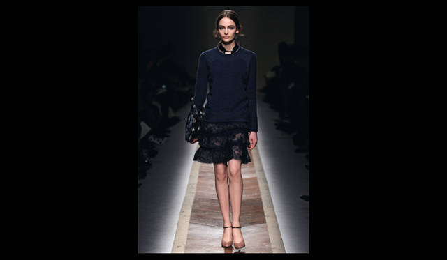 P25 <strong>VALENTINO|ヴァレンティノ</strong>  2011年秋冬コレクション速報