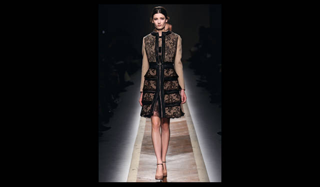 P33 <strong>VALENTINO|ヴァレンティノ</strong>  2011年秋冬コレクション速報