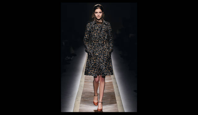 P38 <strong>VALENTINO|ヴァレンティノ</strong>  2011年秋冬コレクション速報