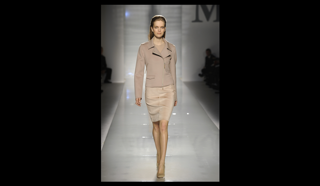 <strong>MaxMara｜マックスマーラ</strong> 2011年秋冬コレクション速報　