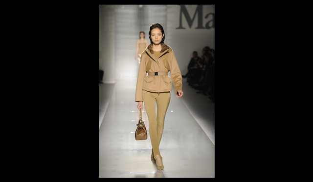 <strong>MaxMara｜マックスマーラ</strong> 2011年秋冬コレクション速報　