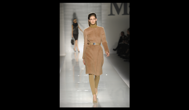 <strong>MaxMara｜マックスマーラ</strong> 2011年秋冬コレクション速報　