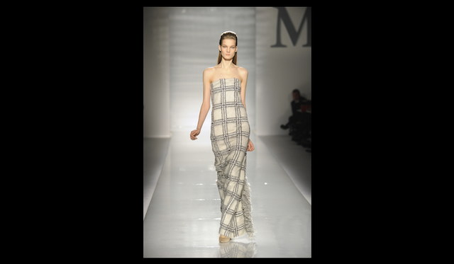 <strong>MaxMara｜マックスマーラ</strong> 2011年秋冬コレクション速報　