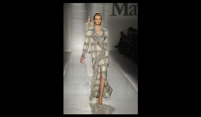 <strong>MaxMara｜マックスマーラ</strong> 2011年秋冬コレクション速報　