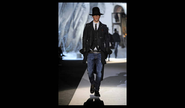 <strong>Dsquared<sup>2</sup>｜ディースクエアード</strong>