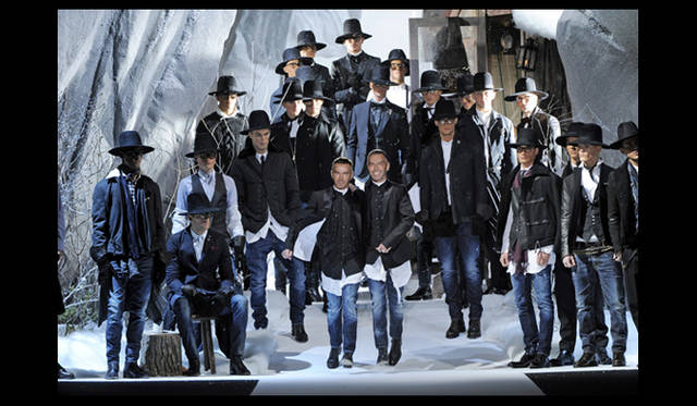 <strong>Dsquared<sup>2</sup>｜ディースクエアード</strong>