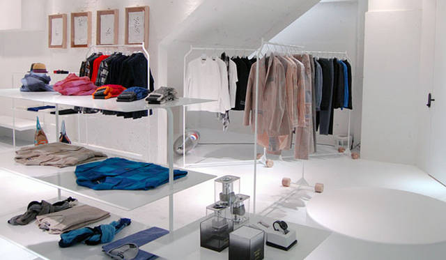 <strong>ISSEY MIYAKE｜イッセイ ミヤケ</strong>　『ELTTOB TEP ISSEY MIYAKE / GINZA』