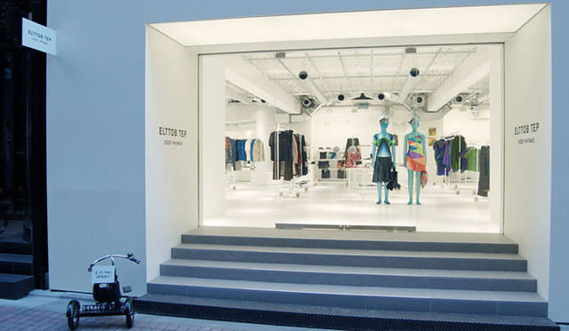 <strong>ISSEY MIYAKE｜イッセイ ミヤケ</strong>　『ELTTOB TEP ISSEY MIYAKE / GINZA』