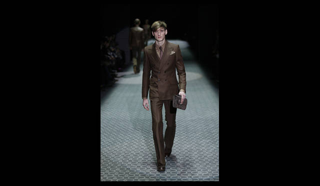 38_Bastiaan <strong>GUCCI|グッチ</strong>