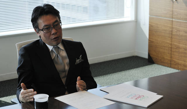 <strong>Chloé｜クロエ</strong>　Chloé × AAF スペシャルインタビュー　5-Color Charityのアートな社会活動