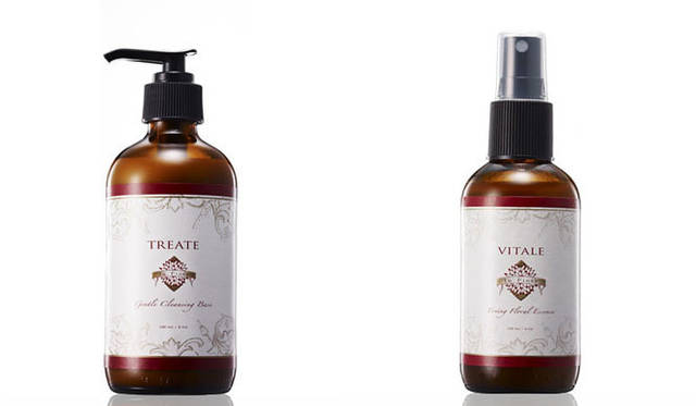 <strong>IN FIORE｜インフィオレ</strong>　左／トリアテ （クレンジング＆洗顔）（品番：IFI08164）8820円、右／ヴィタール （角質浸透サポートローション）（品番：IFI08165）1万80円