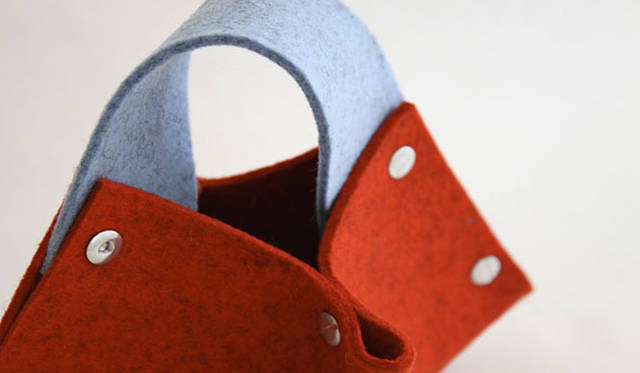 <strong>Yoko Ueno Lewis｜暮らしノート</strong>　フェルトのオリジナルデザインアイテム（すべてデザインはちがいます）