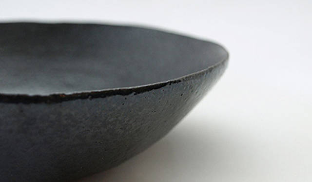 <strong>陶芸家 舘林香織</strong>　bowl 1万500円 