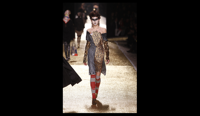 <strong>VIVIENNE WESTWOOD GOLD LABEL｜ヴィヴィアン・ウエストウッド・ゴールドレーベル</strong> 2011年秋冬コレクション速報