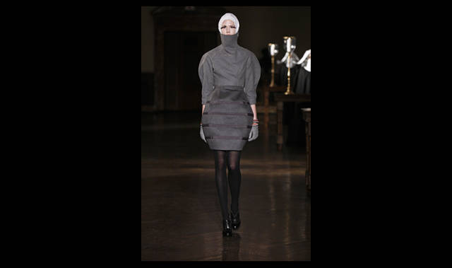 <strong>THOM BROWNE｜トム ブラウン</strong> 2011年秋冬コレクション速報　©Dan & Corina Lecca