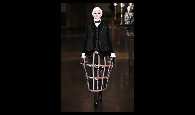 <strong>THOM BROWNE｜トム ブラウン</strong> 2011年秋冬コレクション速報　©Dan & Corina Lecca
