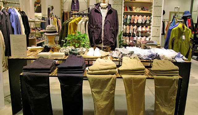 <strong>URBAN RESEARCH DOORS｜アーバンリサーチ ドアーズ</strong>　『二子玉川ライズ店』