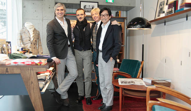 <strong>SLOWEAR｜スローウェア</strong>　左からオーナー ロベルト・コンパーニョ氏、コミュニケーションマネージャー マルコ・ムジアーノ氏、CEO マリオ・グリアリオット氏、スローウエアジャパン代表取締役 藤枝大嗣氏