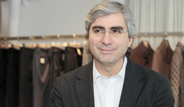 <strong>SLOWEAR｜スローウェア</strong>　オーナー ロベルト・コンパーニョ氏。