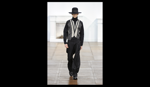 <strong>Dior Homme｜ディオール オム</strong>　写真＝PATRICE STABLE 