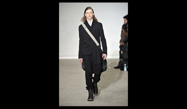 <strong>KRIS VAN ASSCHE｜クリス ヴァン アッシュ</strong> 