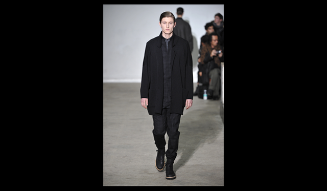 <strong>KRIS VAN ASSCHE｜クリス ヴァン アッシュ</strong> 