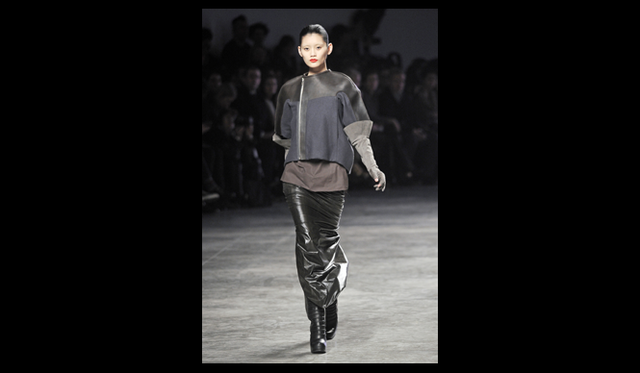 <strong>RICK OWENS｜リック オウエンス</strong> 2011年秋冬コレクション速報