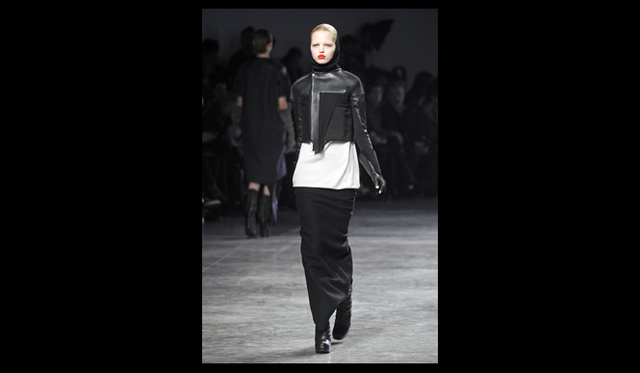 <strong>RICK OWENS｜リック オウエンス</strong> 2011年秋冬コレクション速報