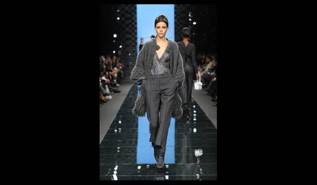 <strong>ERMANNO SCERVIVO｜エルマンノ シェルヴィーノ</strong> 2011年秋冬コレクション速報