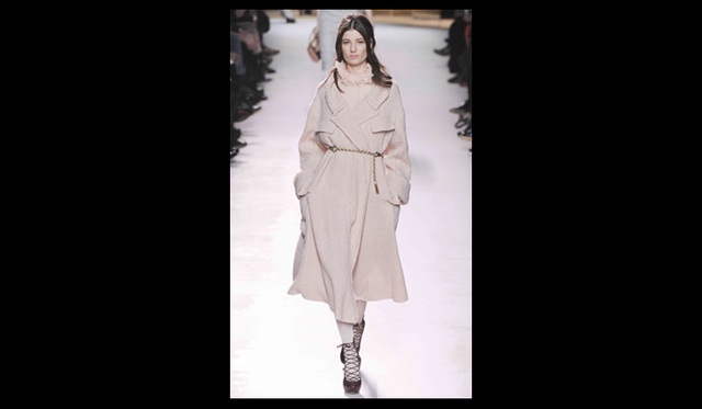 <strong>NINA RICCI｜ニナ リッチ</strong> 2011年秋冬コレクション速報