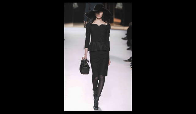 <strong>NINA RICCI｜ニナ リッチ</strong> 2011年秋冬コレクション速報