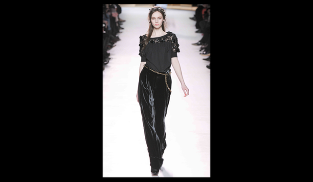 <strong>NINA RICCI｜ニナ リッチ</strong> 2011年秋冬コレクション速報