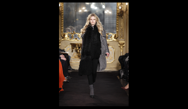 <strong>Les Copains｜レ・コパン</strong> 2011年秋冬コレクション速報