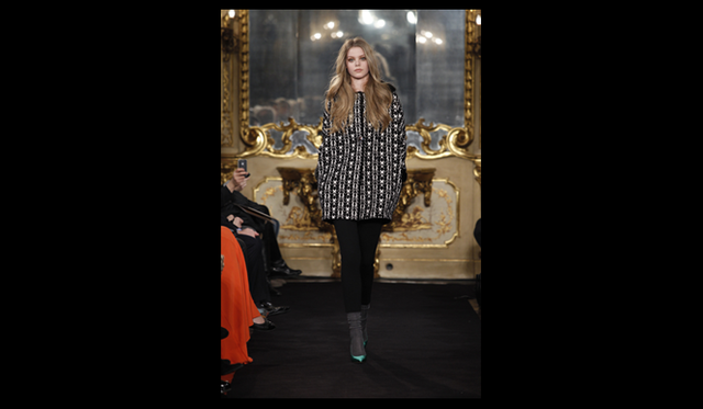 <strong>Les Copains｜レ・コパン</strong> 2011年秋冬コレクション速報