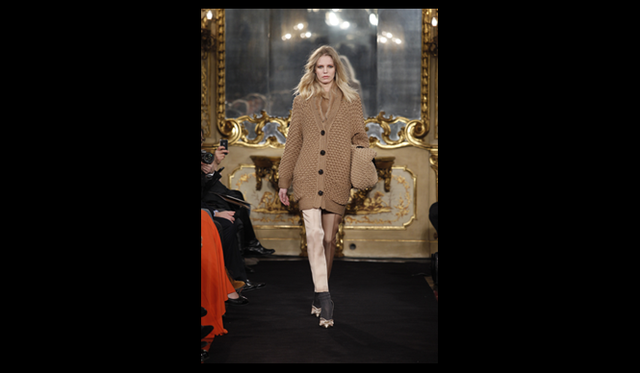 <strong>Les Copains｜レ・コパン</strong> 2011年秋冬コレクション速報