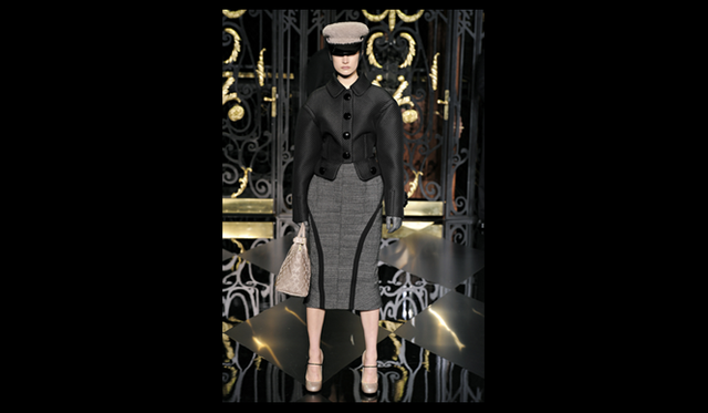 <strong>LOUIS VUITTON｜ルイ・ヴィトン</strong> 2011年秋冬コレクション速報 ©Louis Vuitton/Chris Moore