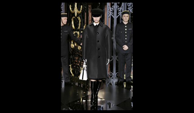 <strong>LOUIS VUITTON｜ルイ・ヴィトン</strong> 2011年秋冬コレクション速報 ©Louis Vuitton/Chris Moore